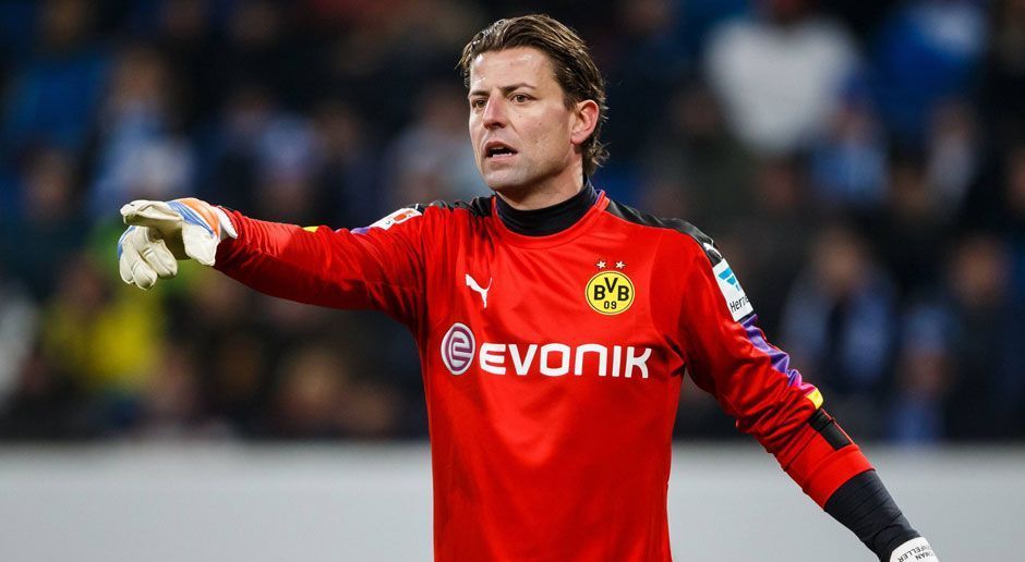 
                <strong>Roman Weidenfeller (Borussia Dortmund)</strong><br>
                Roman Weidenfeller (Borussia Dortmund)
              