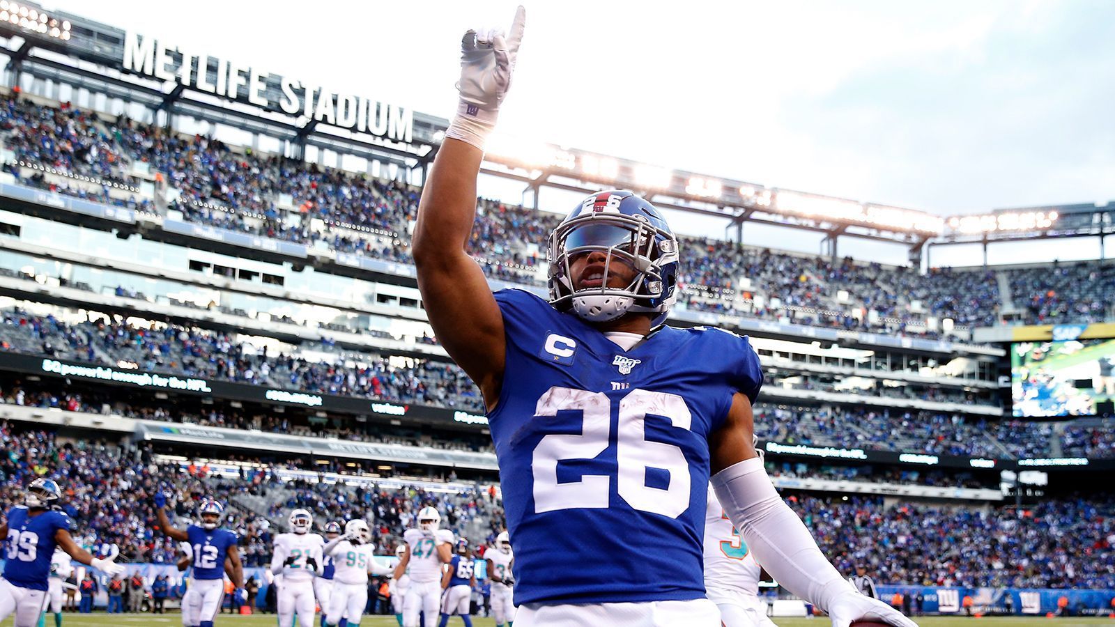 
                <strong>Saquon Barkley (2. Pick, New York Giants)</strong><br>
                &#x2022; Running Back -<br>&#x2022; Fifth Year Option: Gezogen -<br>&#x2022; Gehalt: 7 217 000 Dollar<br>
              