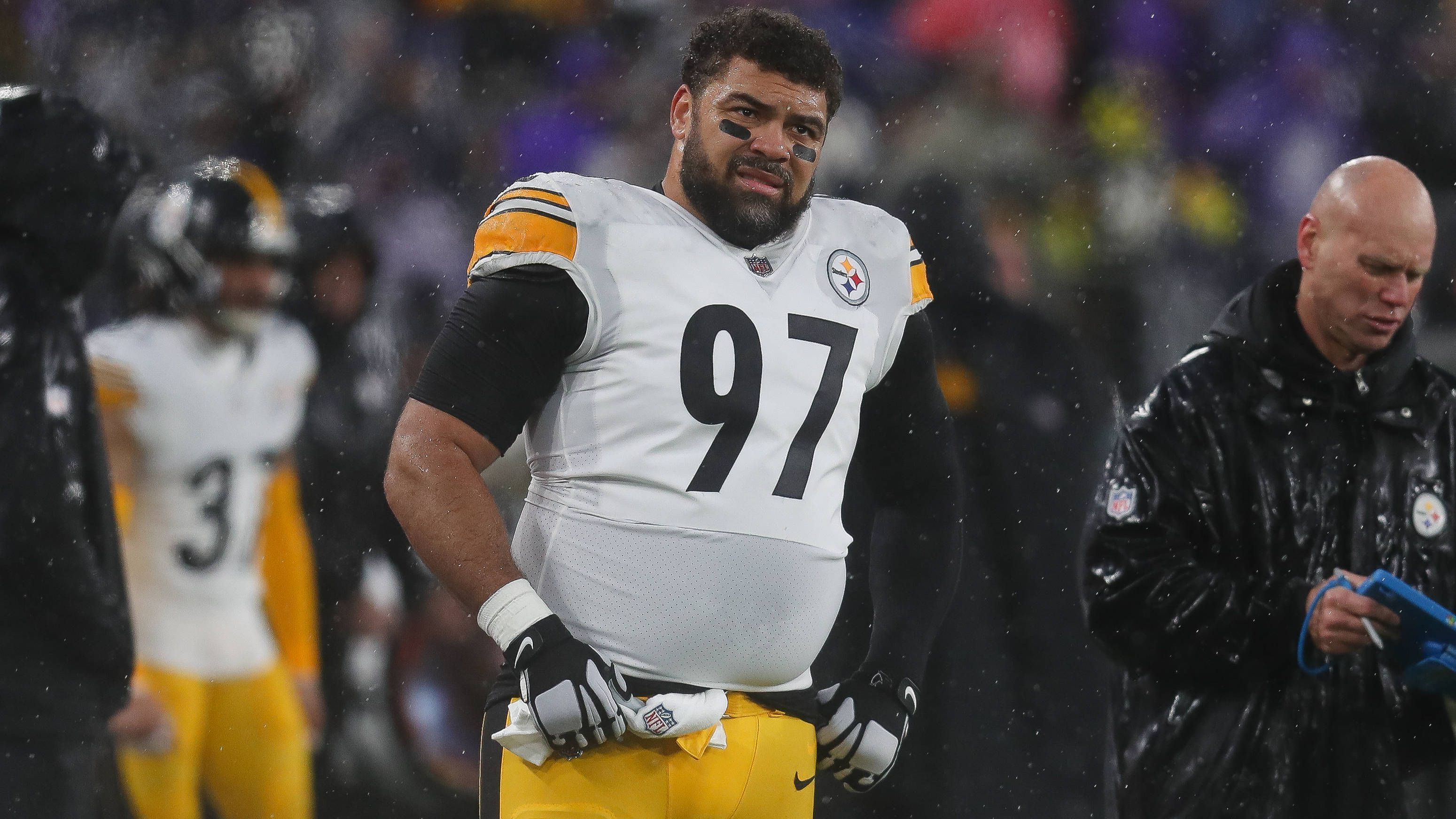 <strong>Walter Payton Man of the Year</strong><br>Cameron Heyward, Pittsburgh Steelers, Defensive Tackle