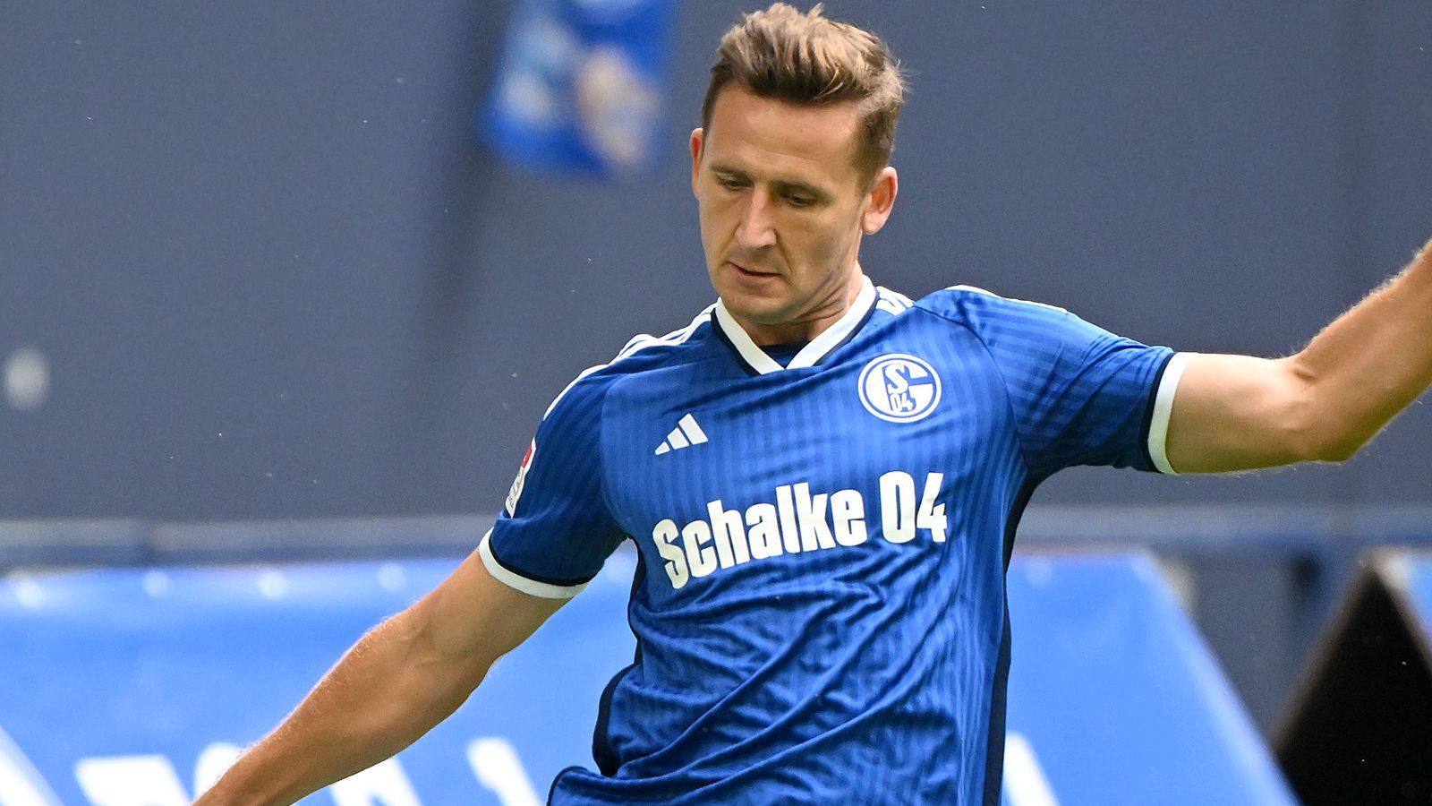 <strong>Paul Seguin (FC Schalke 04)</strong><br>Kommt in der 60. Minute ins Spiel. Sein Auftreten lässt sich mit einem Wort schnell zusammenfassen: Unauffällig. <strong><em>ran</em>-Note: 3</strong>