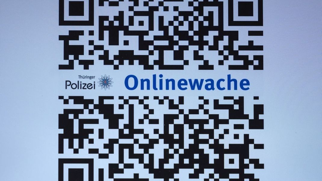 Nach dem Scannen des QR-Codes kommen Verbraucher auf eine Fake-Seite.