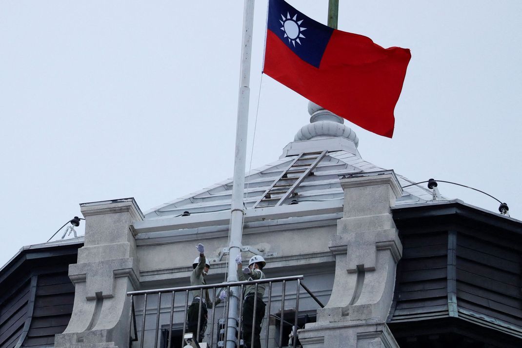 Taiwan meldet Grenzübertretung von chinesischem Ballon.
