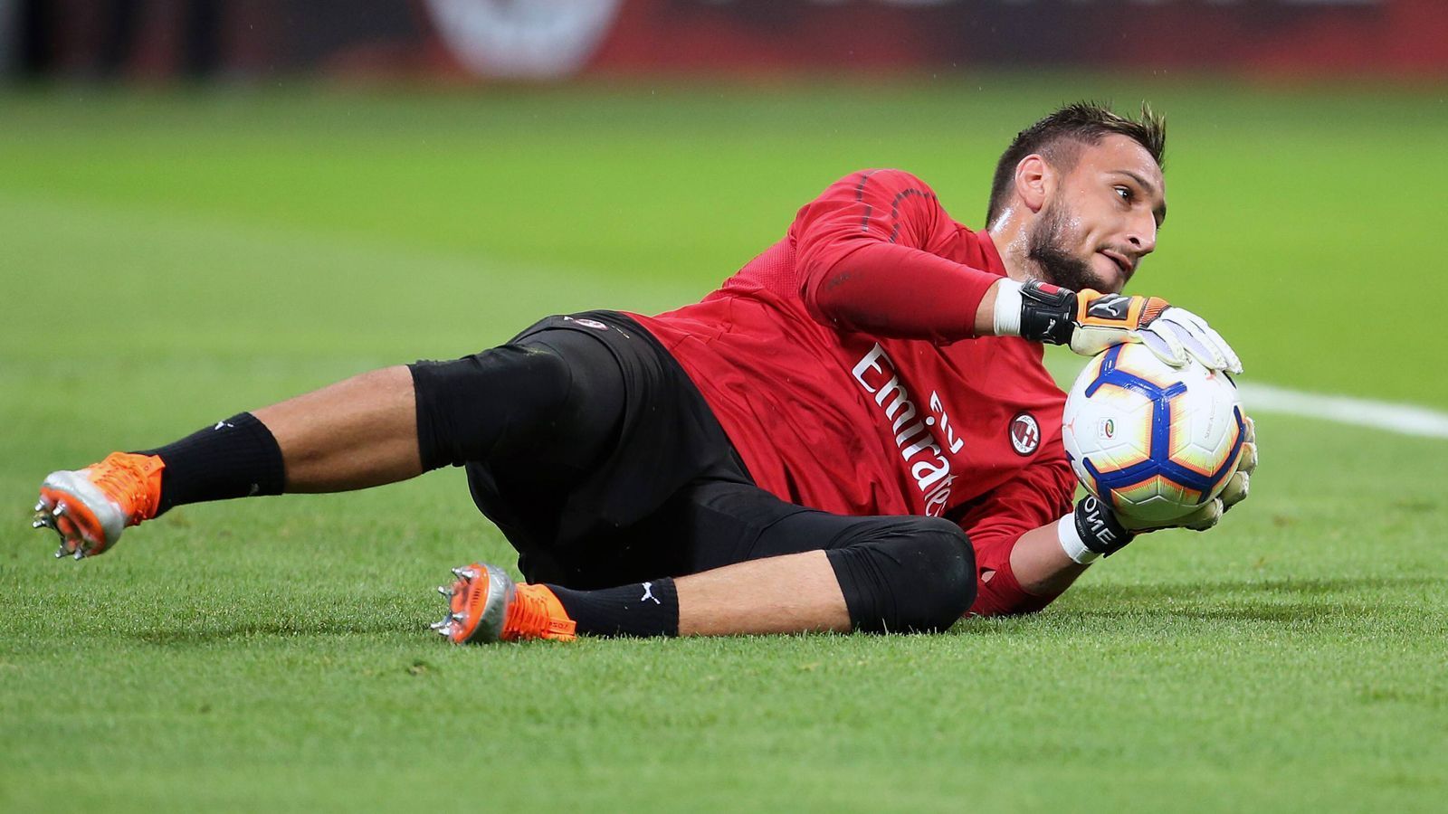 
                <strong>Platz 4 - Gianluigi Donnarumma (AC Mailand)</strong><br>
                Jahresgehalt: 6,5 Millionen EuroPosition: TorwartAlter: 19 JahreVertrag bis: 30. Juni 2021
              