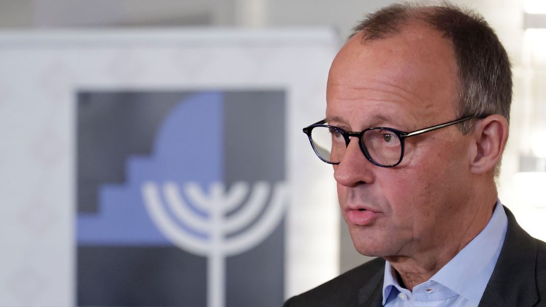 Friedrich Merz (CDU) hat sich in der ARD gegen schnellere Einbürgerungen ausgesprochen. 