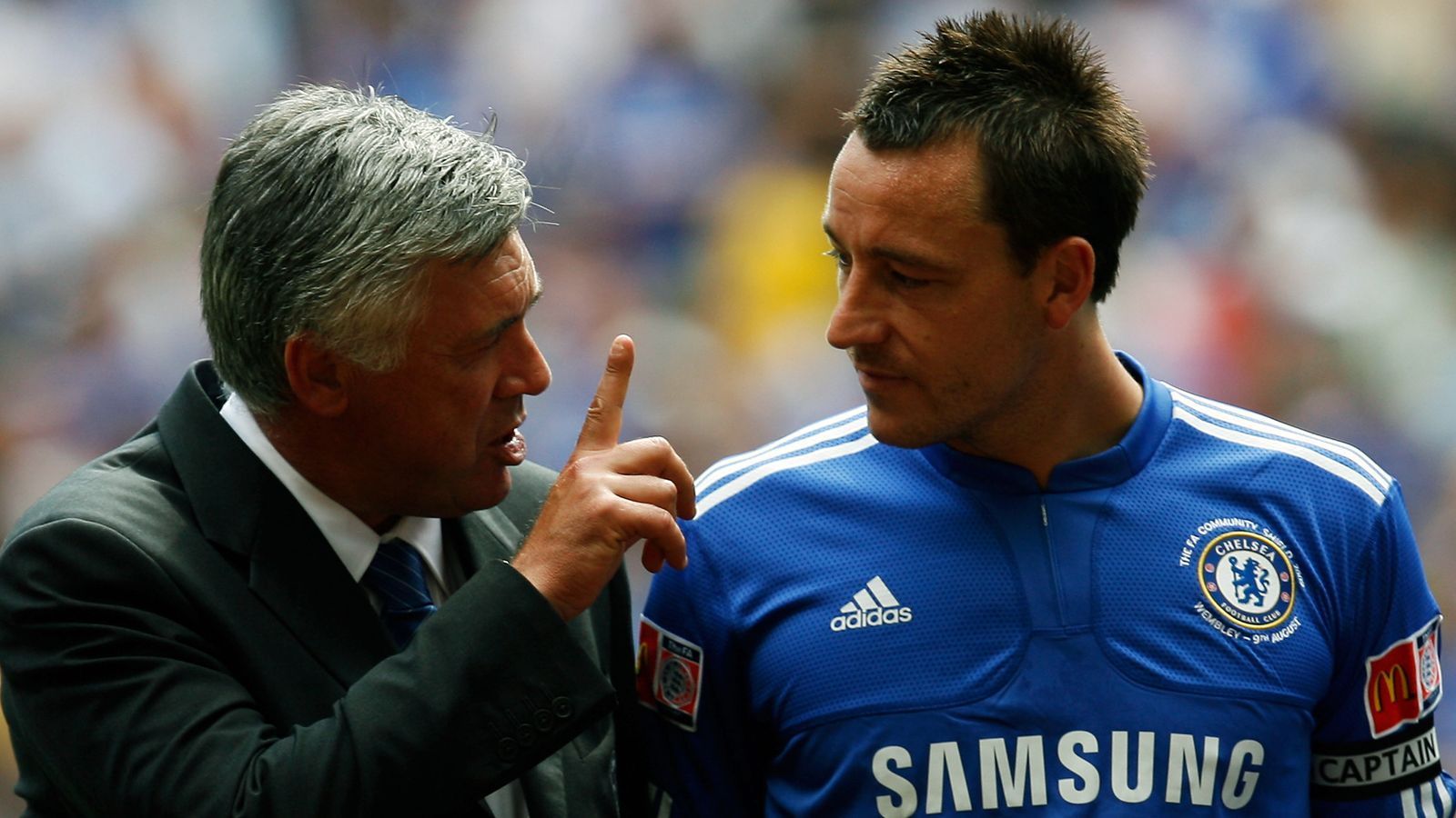 
                <strong>Abwehr - John Terry</strong><br>
                Von Ancelotti trainiert bei: FC ChelseaPflichtspiele unter Ancelotti: 98 (sieben Tore)
              