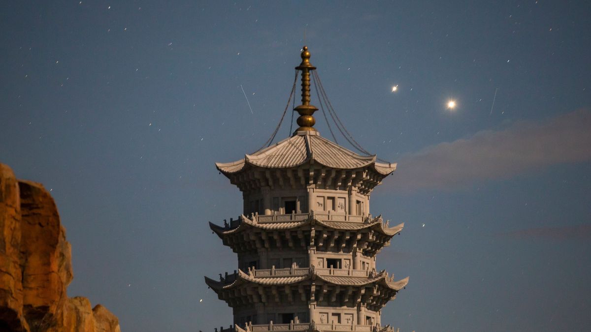  Seltenes Himmels-Spektakel: Die Planeten Jupiter und Venus sind sich so nah wie selten gekommen.