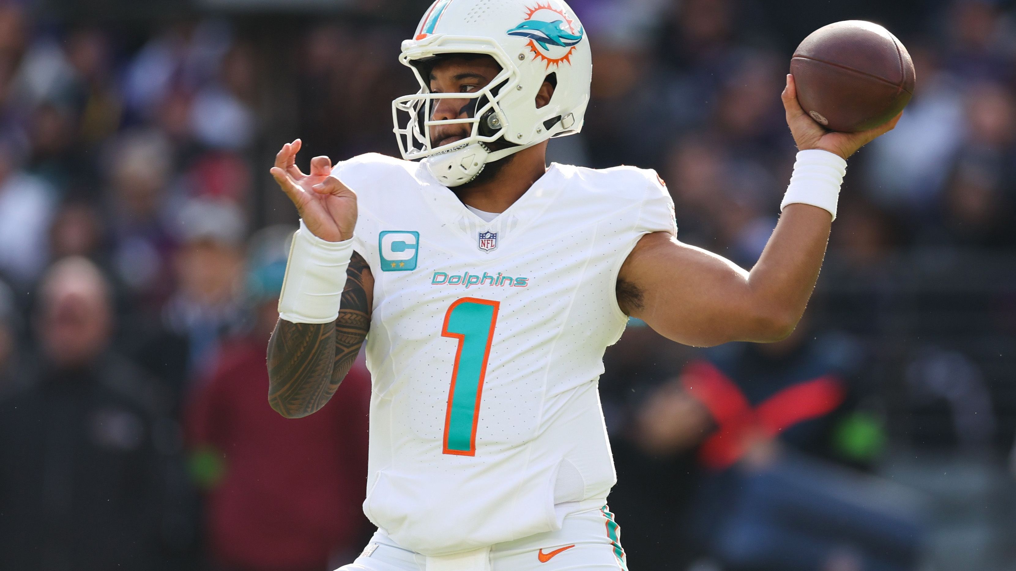 <strong>Miami Dolphins: sechs Pro Bowler</strong><br>Tua Tagovailoa (Foto, Quarterback)<br>Raheem Mostert (Running Back)<br>Alec Ingold (Fullback)<br>Tyreek Hill (Wide Receiver)<br>Terron Armstead (Tackle)<br>Jalen Ramsey (Cornerback)