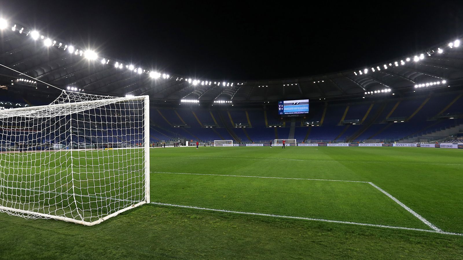 
                <strong>Benfica vs. Arsenal in Rom (Italien)</strong><br>
                Die beiden Teams treffen sich im altehrwürdigen Stadio Olimpico in Rom. Es bleibt abzuwarten, ob es das letzte Spiel ist, das die UEFA verlegen muss.
              