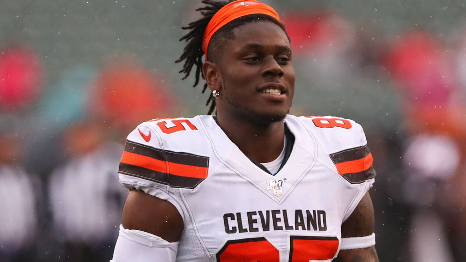 
                <strong>David Njoku zu den Green Bay Packers</strong><br>
                Auch auf der Position des Tight End können die Packers Qualität gebrauchen. Njoku von den Cleveland Browns ist die Lösung, die das Team in der Offseason finden wird.
              