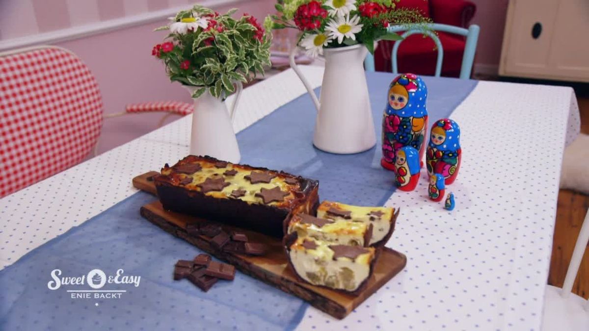 Russischer Zupfkuchen mit Stachelbeeren