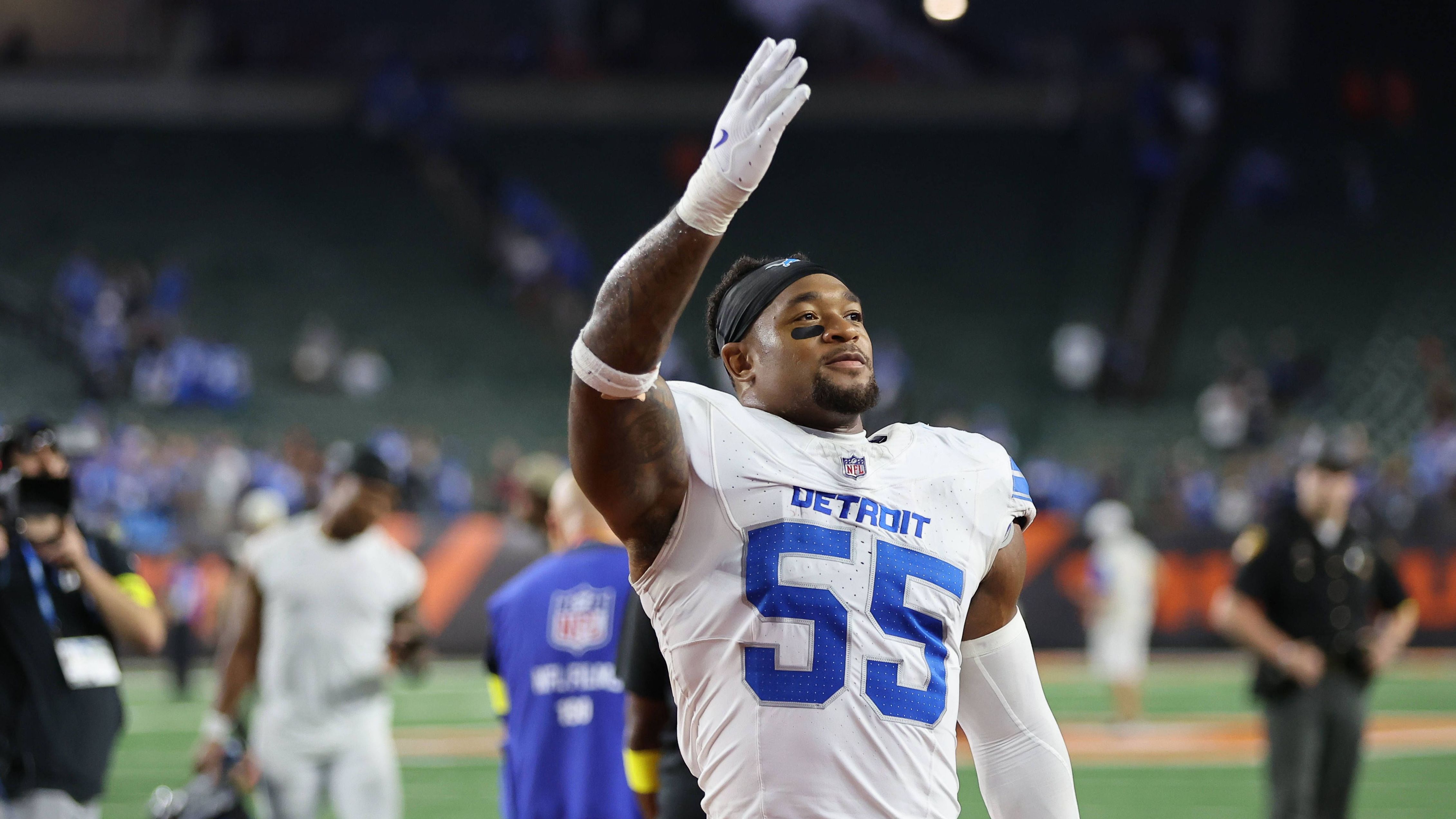 <strong>Derrick Barnes (Detroit Lions)</strong>