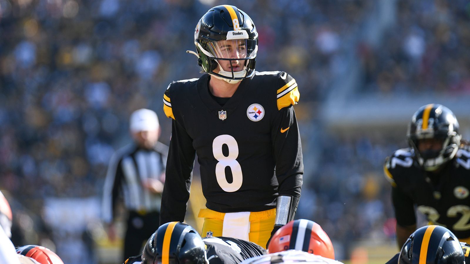 
                <strong>21. Platz: Pittsburgh Steelers </strong><br>
                Kilometer: 26.594Zeitzonen: 20
              