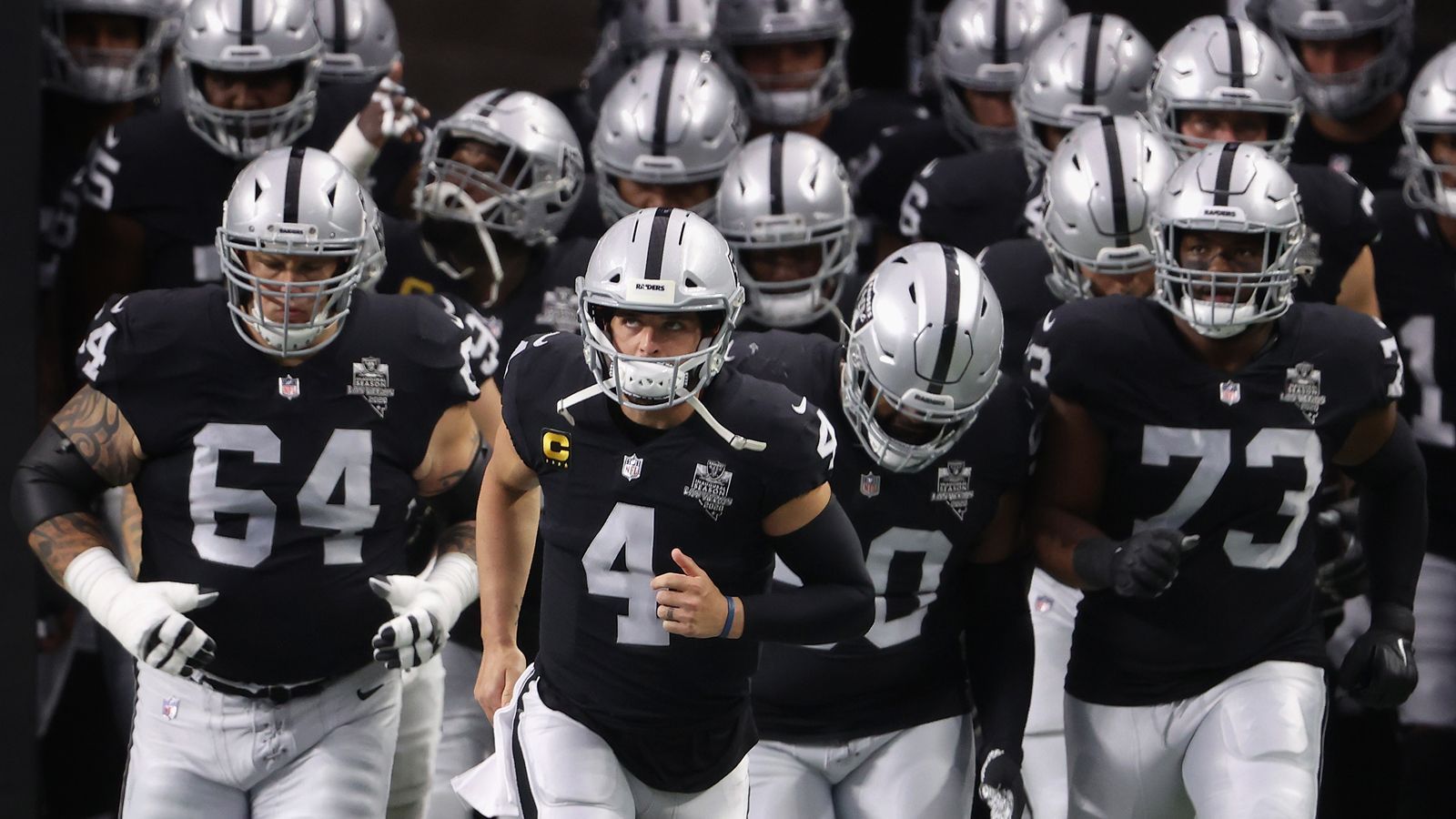 
                <strong>Las Vegas Raiders</strong><br>
                &#x2022; 1. Runde (Pick 17: Alex Leatherwood) - <br>&#x2022; 2. Runde (Pick 43: Trevon Moehrig) - <br>&#x2022; 3. Runde (Pick 79: Malcolm Koonce, Pick 80: Divine Deablo) - <br>&#x2022; 4. Runde (Pick 143: Tyree Gillespie) - <br>&#x2022; 5. Runde (Pick 167: Nate Hobbs) - <br>&#x2022; 7. Runde (Pick 230: Jimmy Morrissey)<br>
              