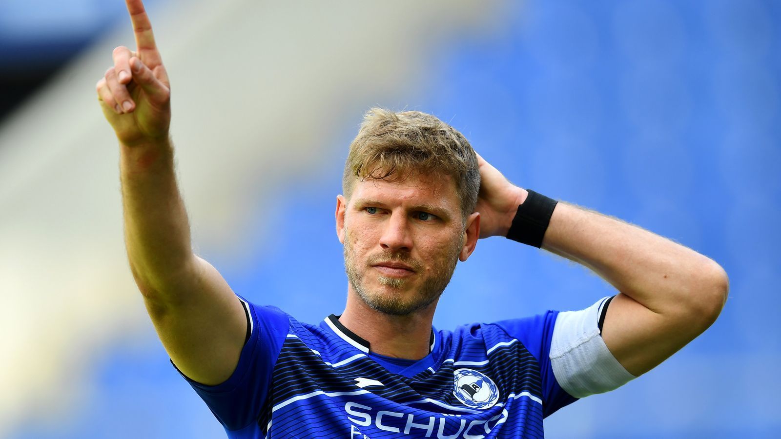 
                <strong>Platz 8: Arminia Bielefeld (2. Bundesliga)</strong><br>
                1,85 Punkte pro Spiel13 Spiele6 Siege, 6 Unentschieden, 1 Niederlage
              