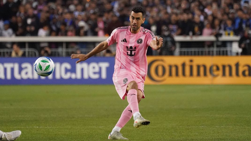 Sergio Busquets, der Routinier im Mittelfeld.
