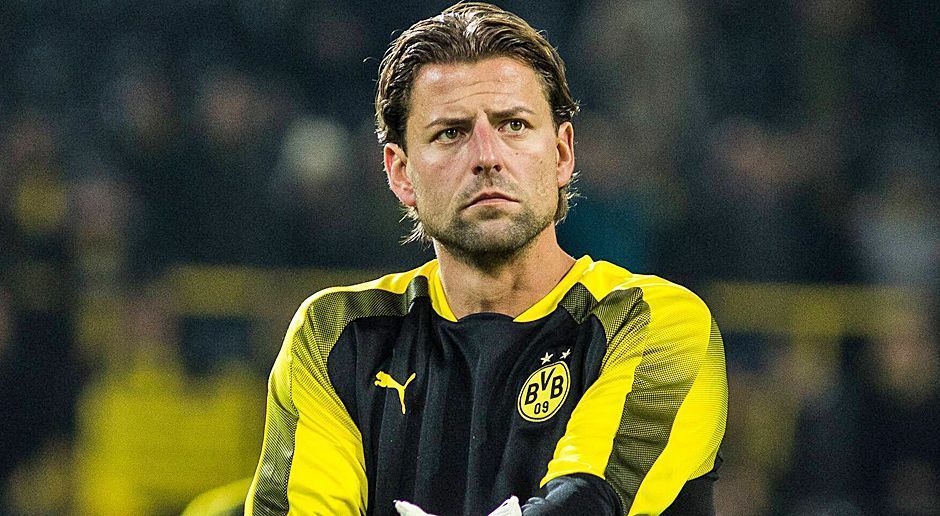 
                <strong>Roman Weidenfeller</strong><br>
                Aufgrund der Verletzung von Bürki durfte Weidenfeller in den letzten Minuten das Tor des BVB hüten. Ohne Bewertung.
              