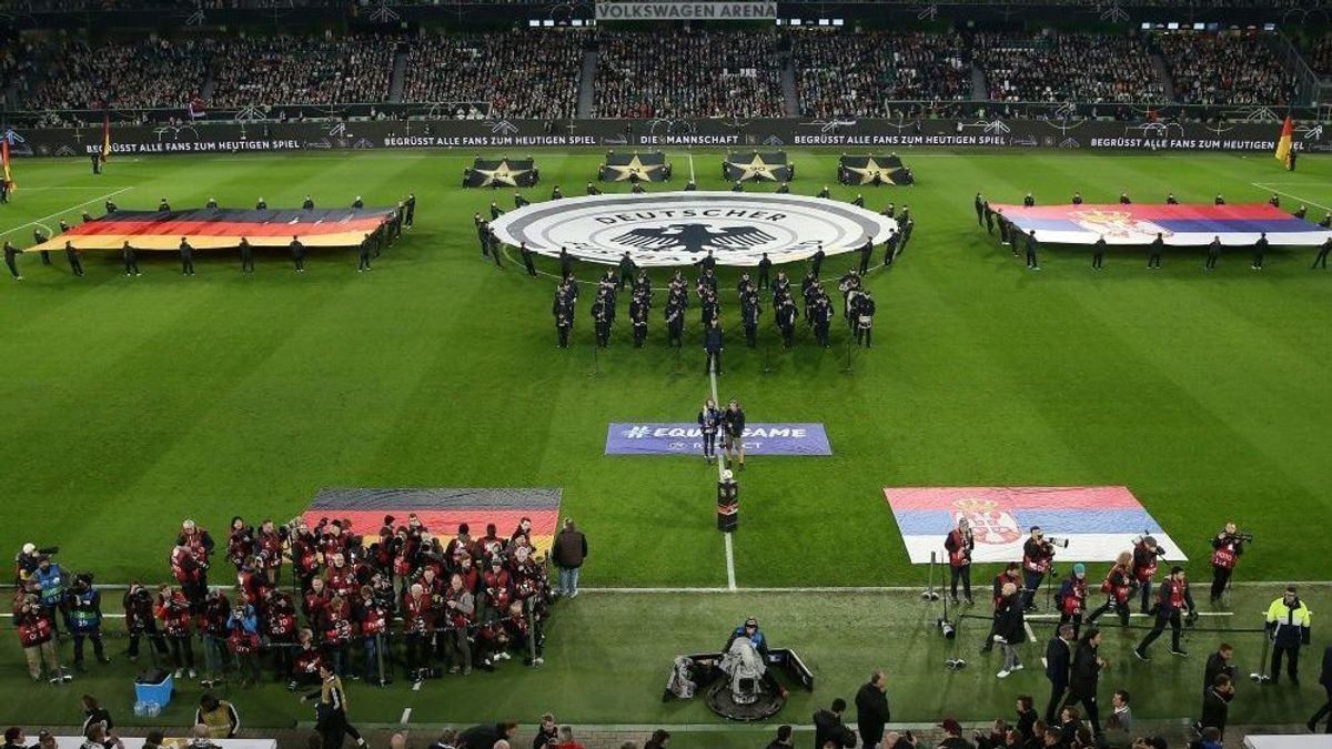 Nach Serbien-Spiel: Polizei ermittelt erneut