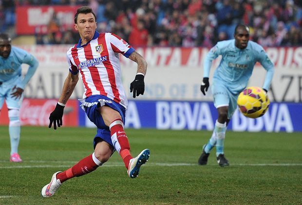 
                <strong>Mandzukic und Griezmann: So treffsicher wie ganz Bayer</strong><br>
                Offensivpartner Mandzukic bringt es in der Primera Division auf zwölf Tore. Gemeinsam hat das französisch-kroatisch Duo damit 26 Liga-Treffer auf dem Konto - mehr als alle Bayer-Stürmer zusammen ...
              