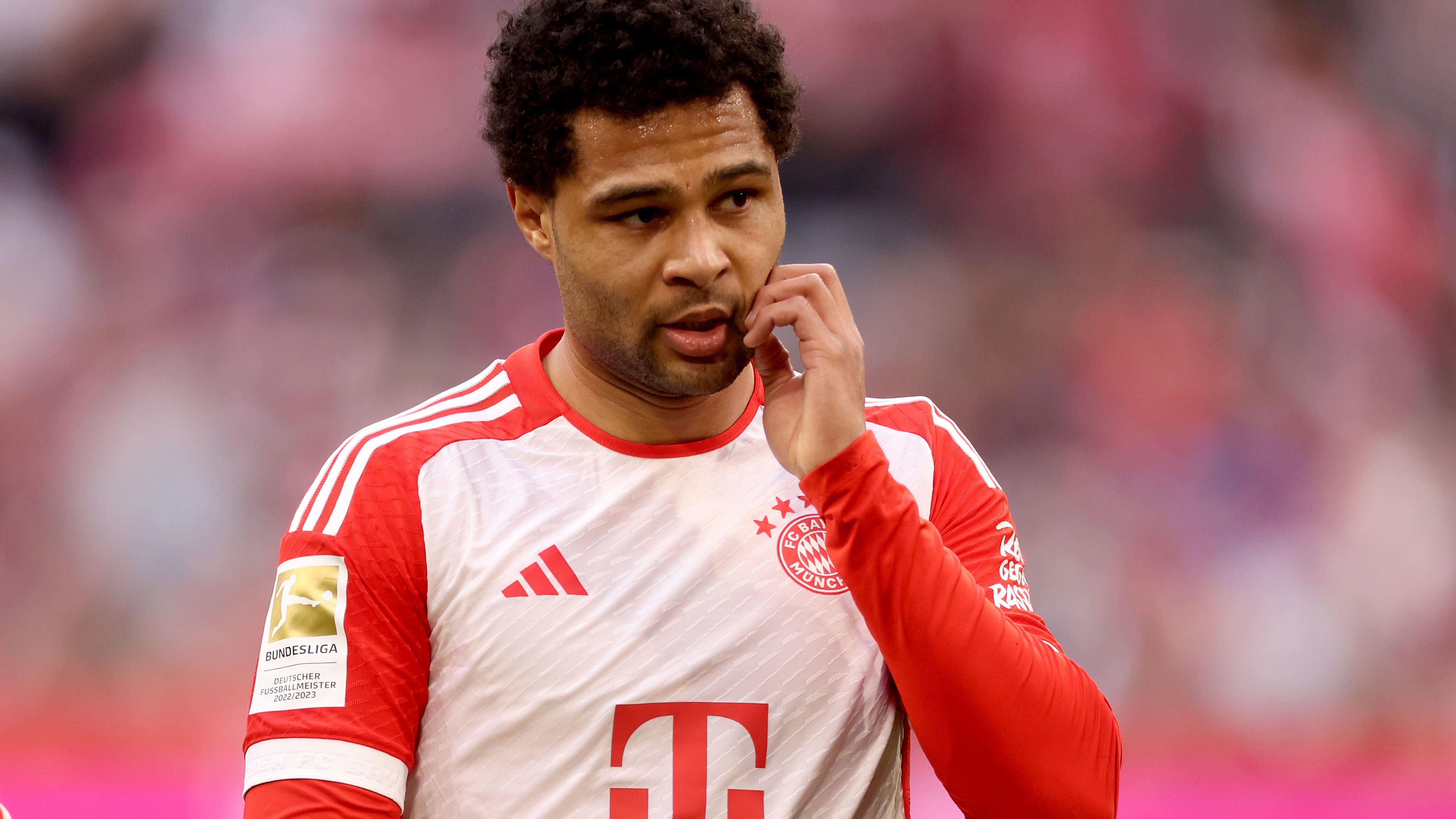 <strong>Serge Gnabry (Offensives Mittelfeld) - nicht dabei</strong><br>Für Serge Gnabry geht die Saison erst richtig los. Nach langwieriger Verletzung feierte er beim 8:1 gegen Mainz sein Comeback und trug sich auch gleich in die Torschützenliste ein. Eine Nominierung für die Nationalmannschaft kommt aber noch zu früh.