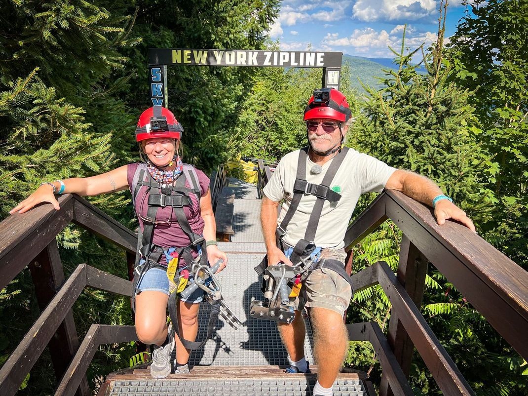 Die Reimanns im Bundesstaat New York beim Ziplining.