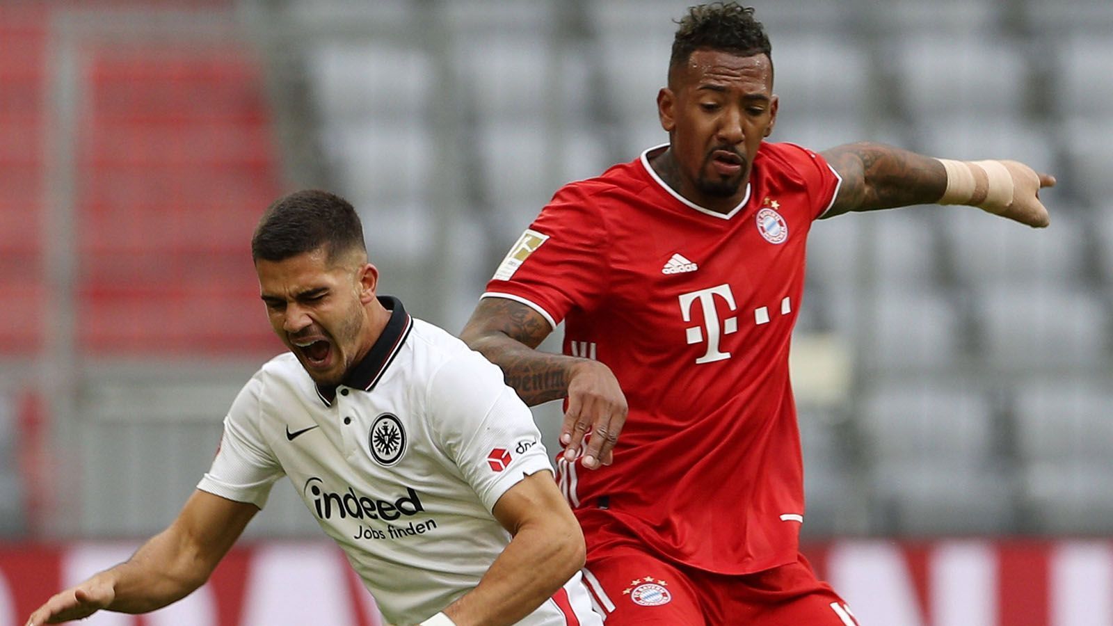 
                <strong>Jerome Boateng</strong><br>
                Hat mit den Frankfurter Offensivspielern wenig Mühe. Klärt, wenn es nötig ist. Holt sich in der 1. Halbzeit für zu rüdes Einsteigen gegen Silva Gelb ab - unnötig. Im Großen und Ganzen eine solide Leistung. ran-Note: 3
              