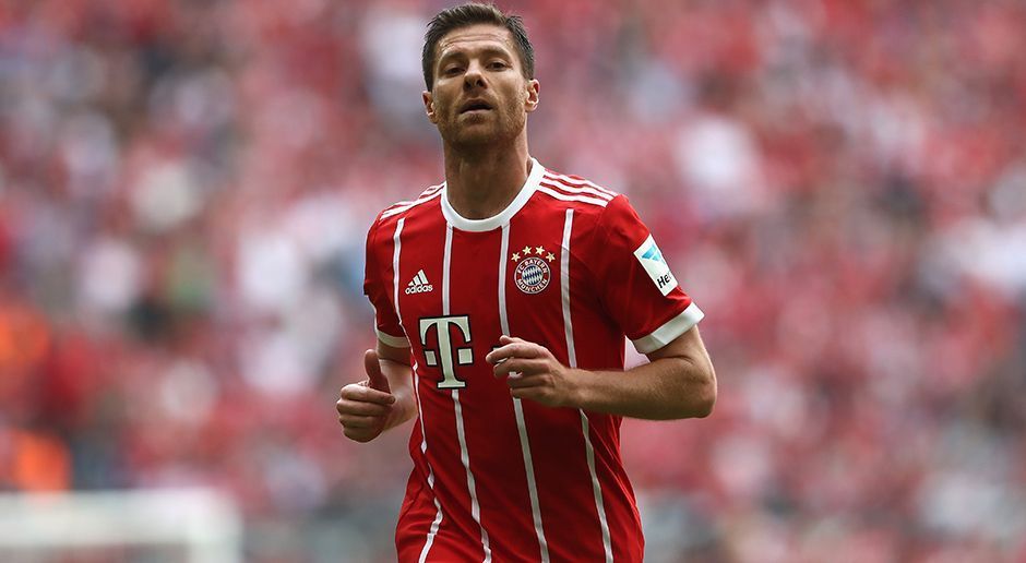 
                <strong>Mittelfeld: Xabi Alonso</strong><br>
                Xabi Alonso droht in Spanien eine Haftstrafe. Er soll Einnahmen von zwei Millionen Euro über Briefkastenfirmen abgewickelt und so an der Steuer vorbeigeschleust haben. Nun fordert die Staatsanwaltschaft fünf Jahre Haft und eine Geldbuße von vier Millionen Euro.
              