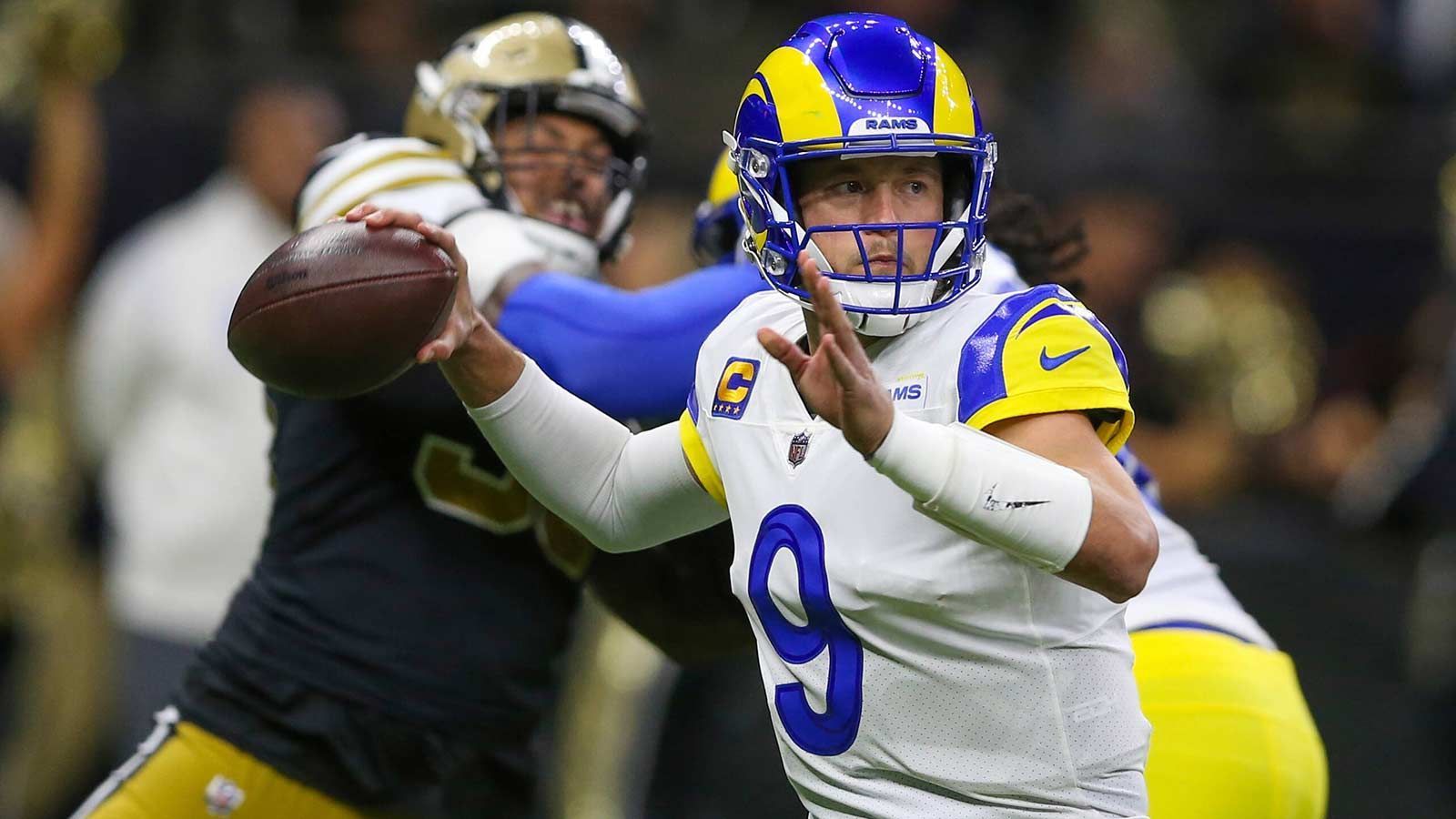 
                <strong>Los Angeles Rams – Matthew Stafford</strong><br>
                &#x2022; 4.886 Passing Yards<br>&#x2022; Saison 2021<br>&#x2022; spielt seit 2021 für die Los Angeles Rams<br>
              