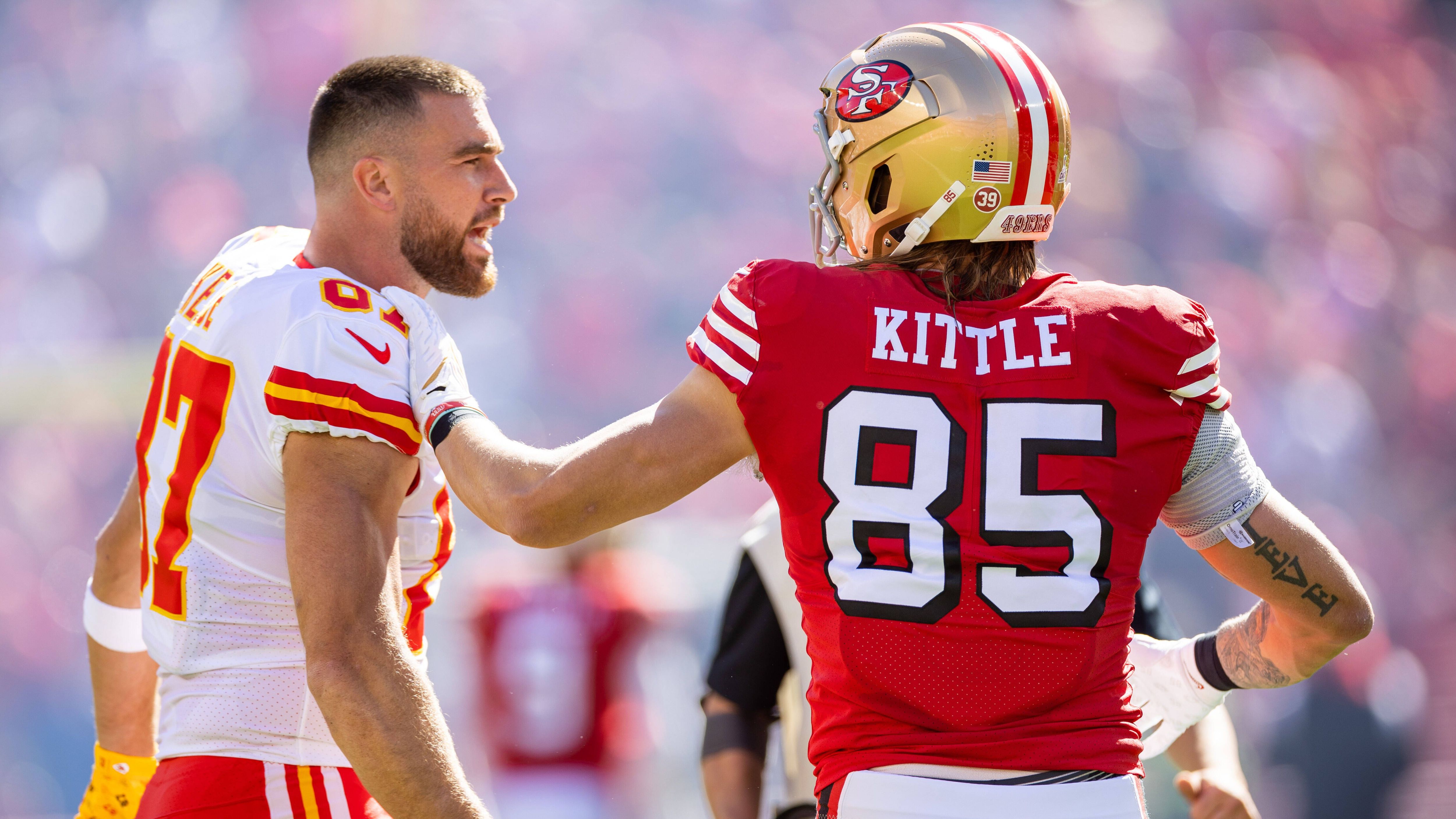 <strong>NFL-Umfrage: Die besten Tight Ends 2025</strong><br>"ESPN" hat Trainer, Scouts und führende Verantwortliche der NFL-Teams um ihre Meinung gebeten: Wer sind 2025 die besten Tight Ends der Liga? Bereits zum sechsten Mal führte das Sportmedium die Umfrage durch.