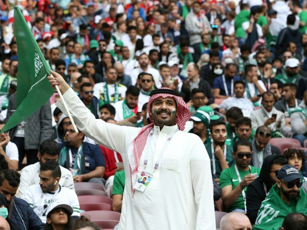 fu-ball-wm-2030-saudi-arabien-plant-dreier-bewerbung