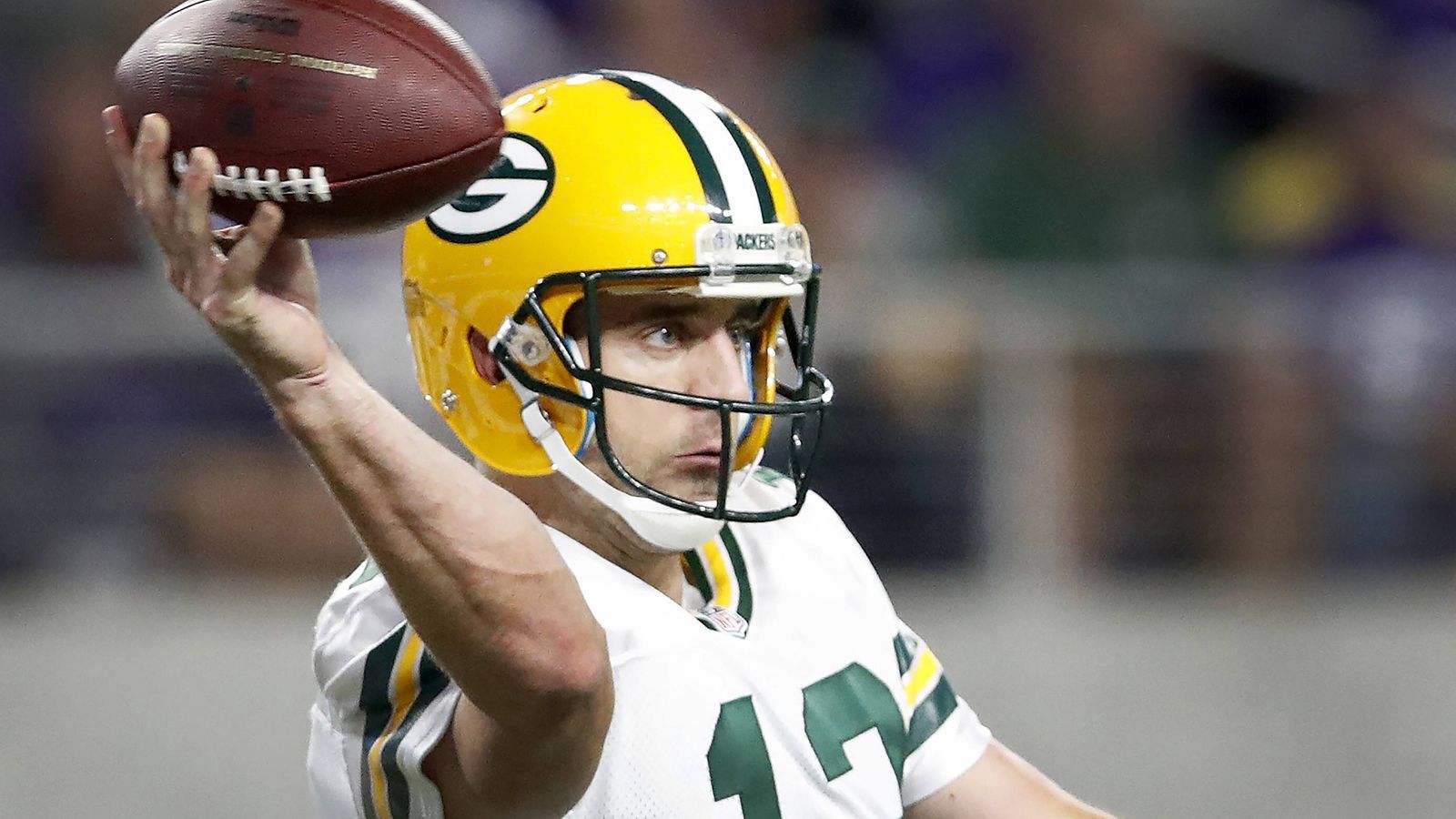 
                <strong>Aaron Rodgers: Die Details zum neuen Mega-Vertrag</strong><br>
                Wie NFL-Insider Ian Rapoport berichtet, streicht Rodgers einen Signing Bonus in Höhe von 57,5 Millionen Dollar ein. Wenig überraschend der höchste in der Liga-Geschichte.
              