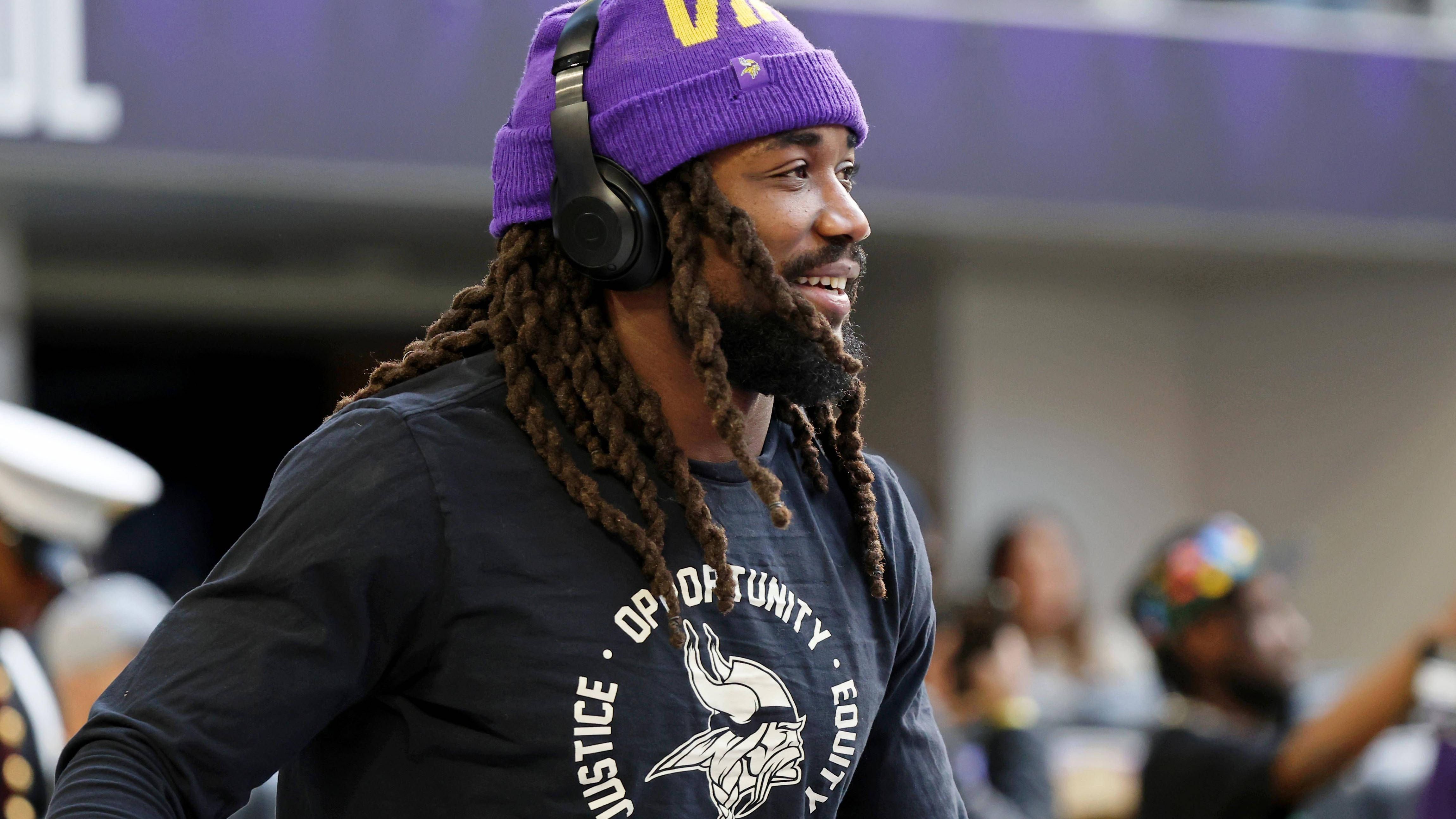 <strong>28. Platz: Dalvin Cook – 41,48 Millionen Dollar</strong><br>- Saisons aktiv: 2017–2024<br>- Teams: Minnesota Vikings, New York Jets, Dallas Cowboys