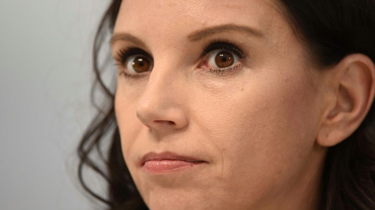 Teresa Enke lädt Uli Hoeneß zum Gespräch ein