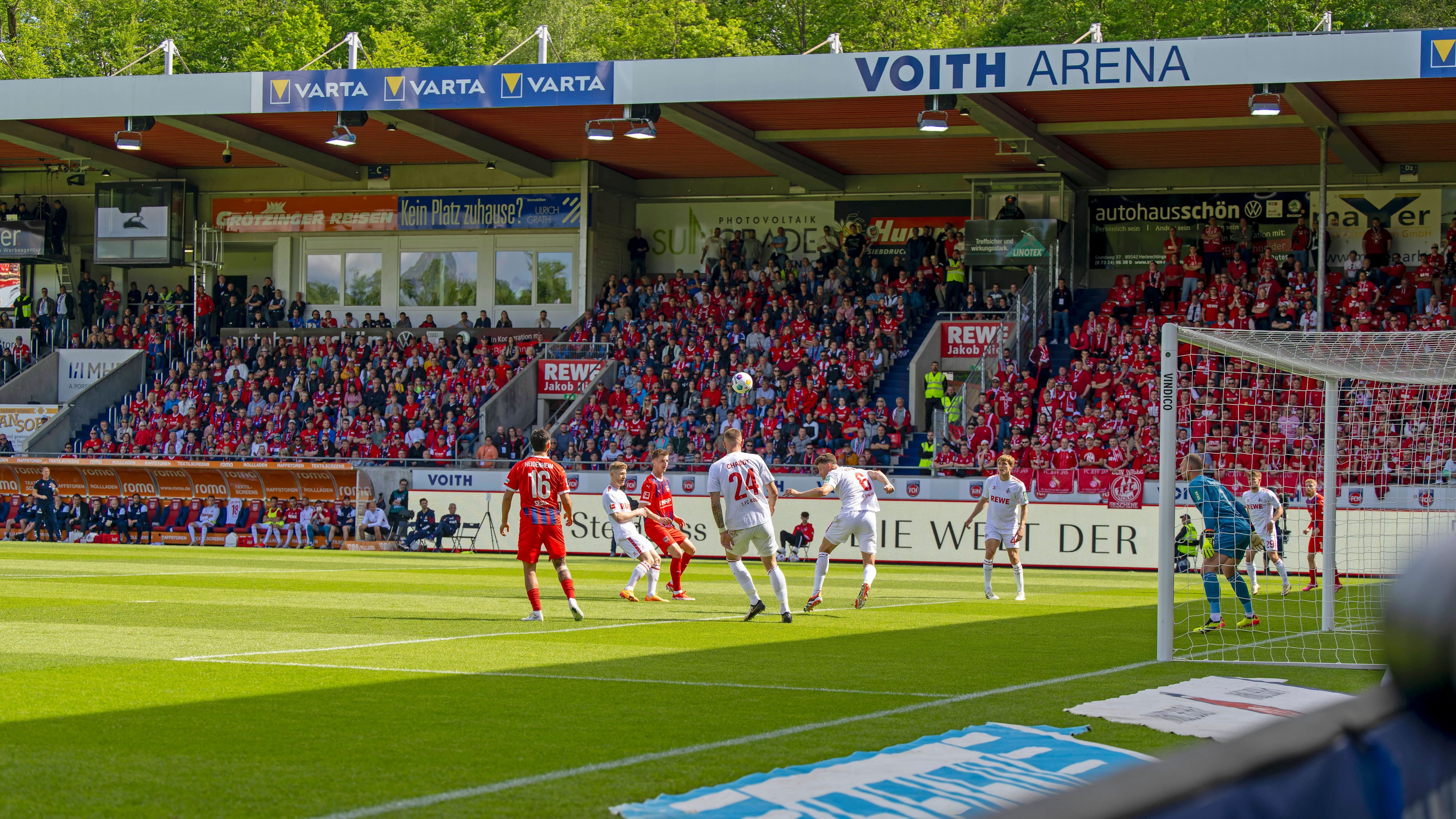 <strong>1. FC Heidenheim (Voith-Arena)</strong><br>Günstigster Stehplatz: 17 Euro<br>Günstigster Sitzplatz: 35 Euro<br>Teuerster Sitzplatz: 43 Euro