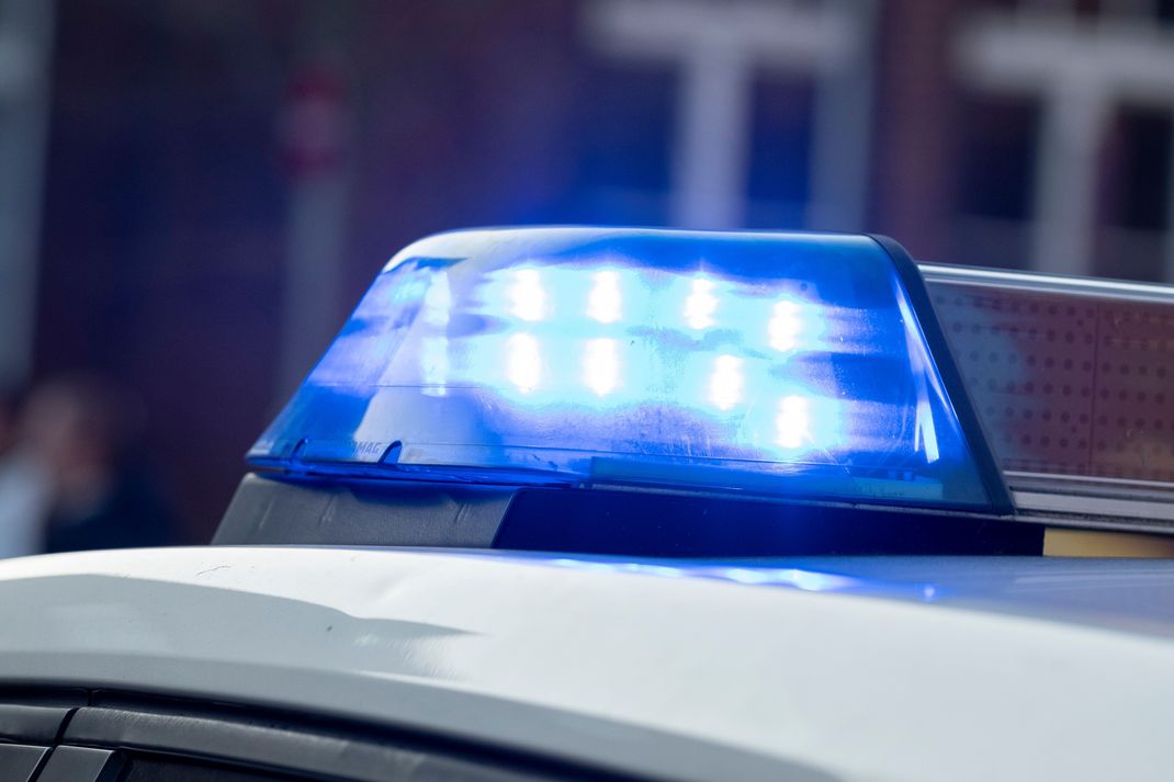 Die Polizei hat in Nordrhein-Westfalen Jugendliche festgenommen, die einen Terroranschlag geplant haben sollen. (Symbolbild)