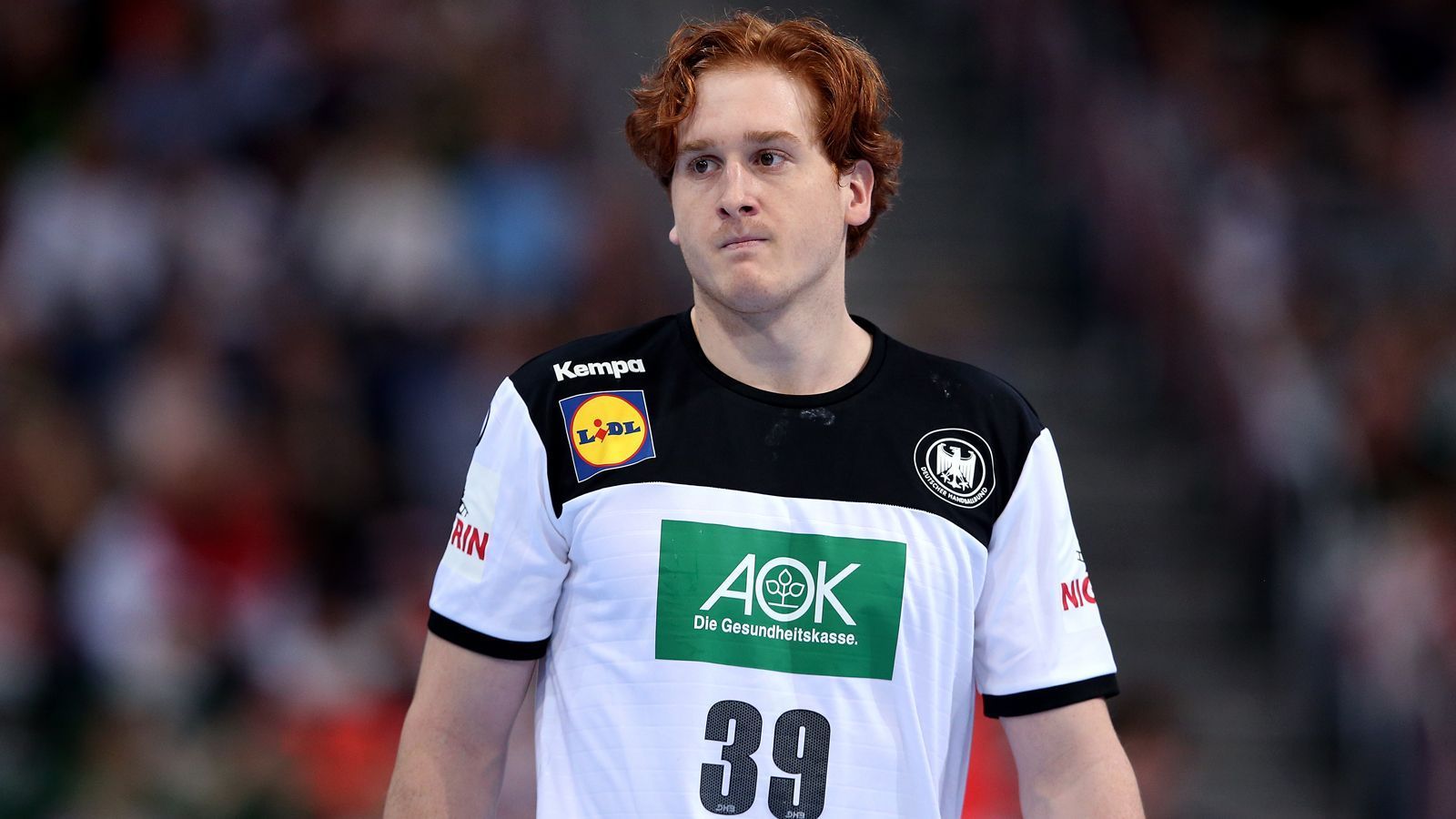 
                <strong>Lukas Stutzke</strong><br>
                Verein: Bergischer HCGehalt: 10.000 Euro/Monat
              