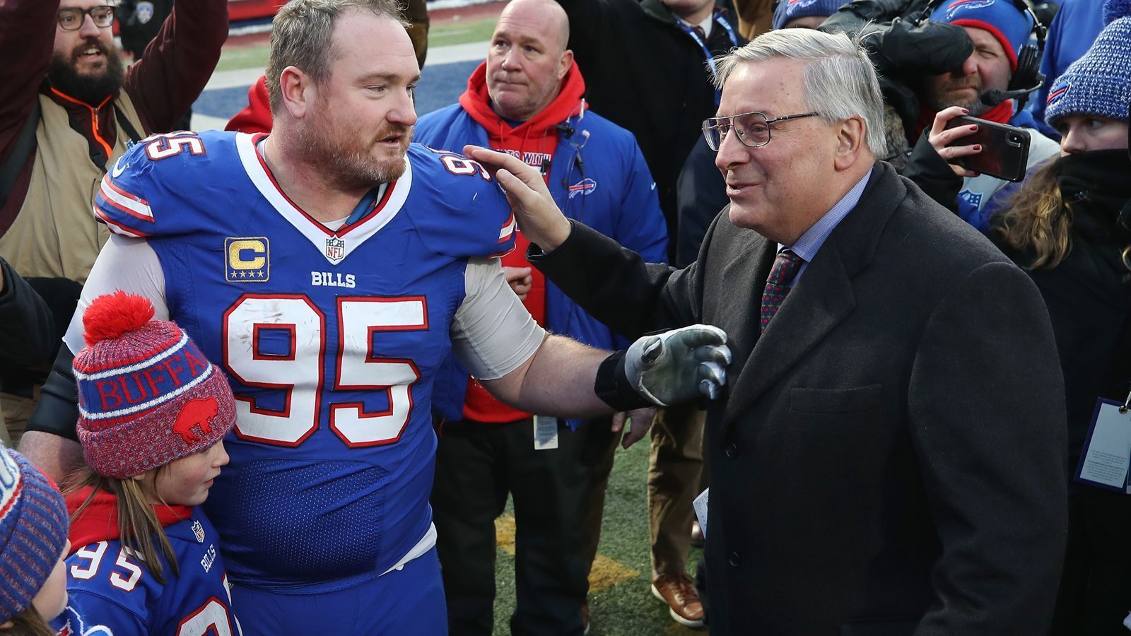 
                <strong>Kyle Williams (Rücktritt mit 35 Jahren)</strong><br>
                Defensive End für die Buffalo Bills13 Jahre in der NFL (184 Einsätze inklusive Playoffs)6x Pro Bowl
              