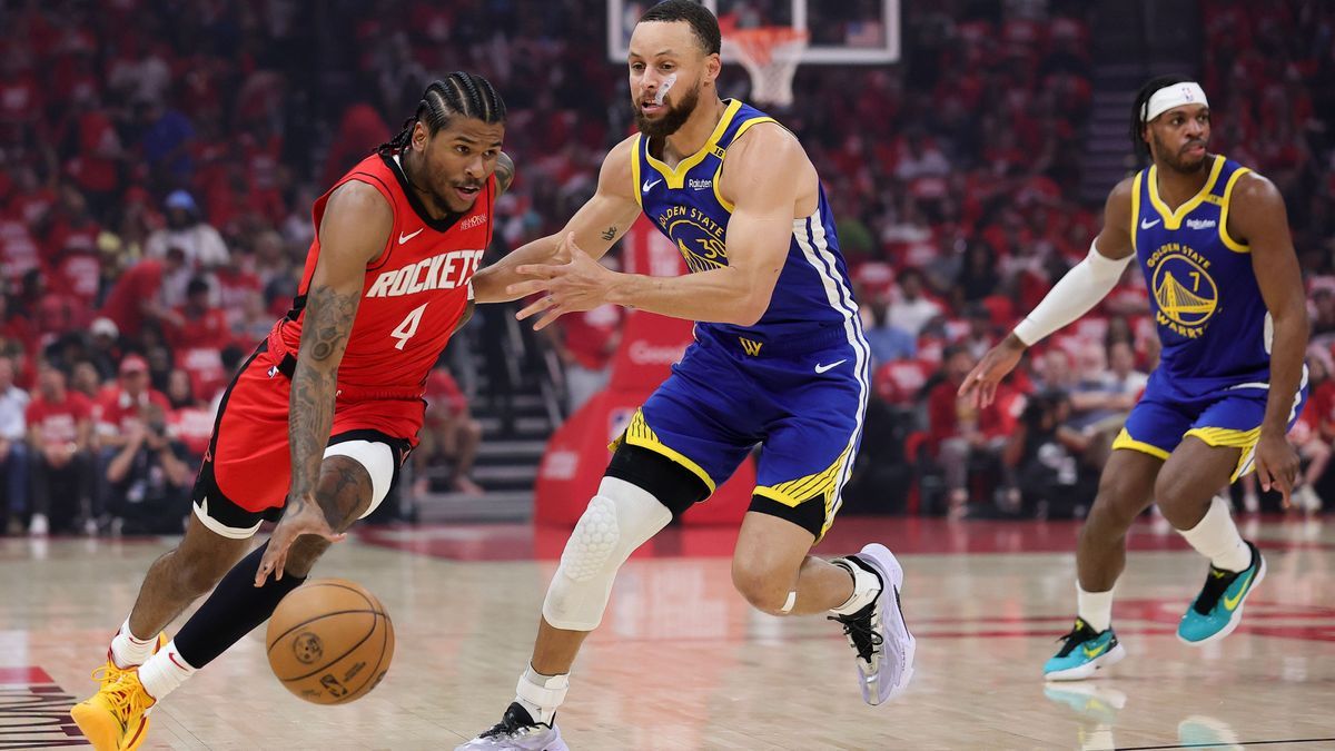 Golden State Warriors v Houston Rockets - Game Five