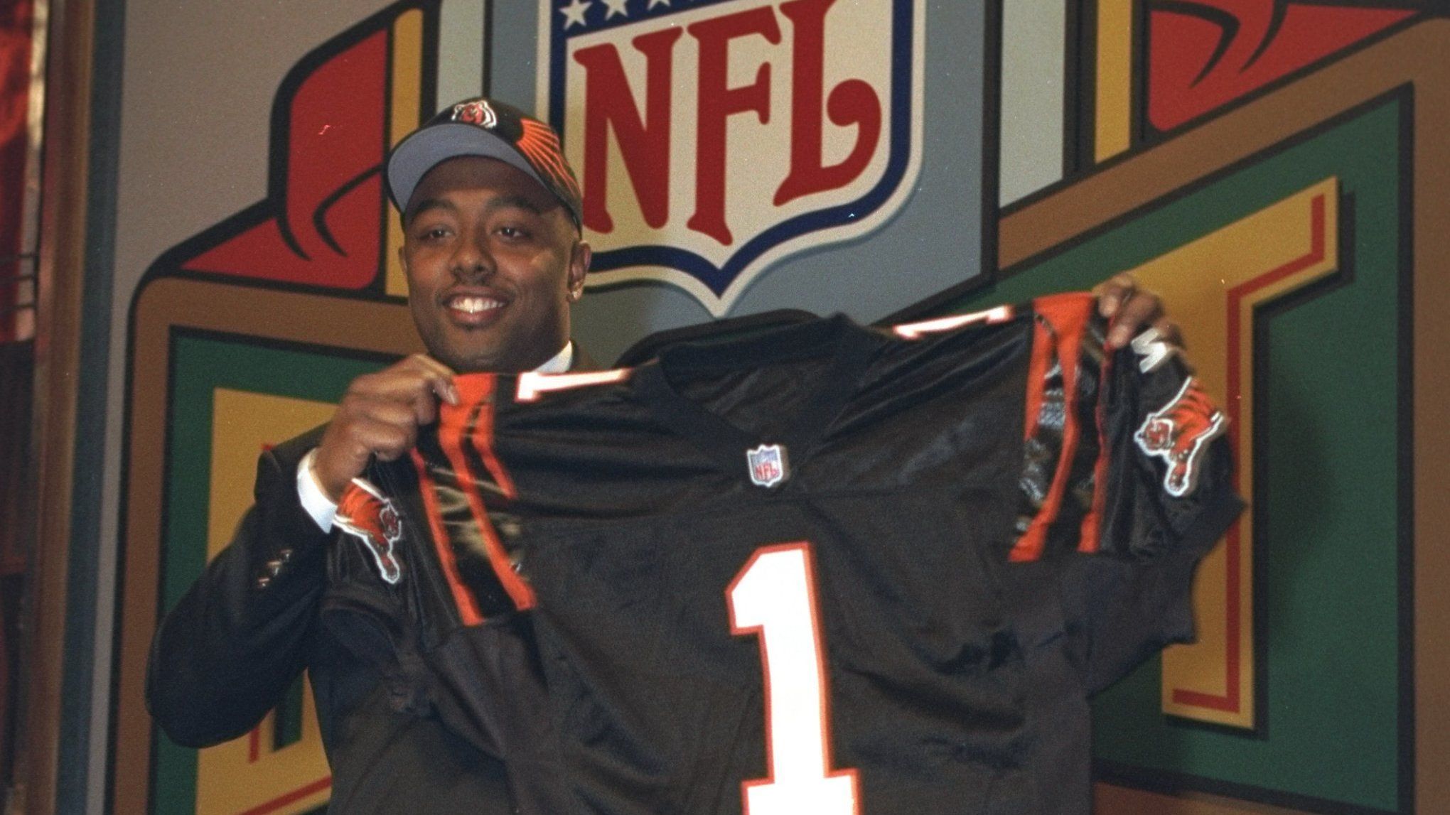 <strong>5. Akili Smith, QB, 1999 (Cincinnati Bengals) - Nr. 3 Overall</strong><br>Smith konnte sich in der NFL nie als Starter durchsetzen und seine Leistung war weit unter den Erwartungen.
