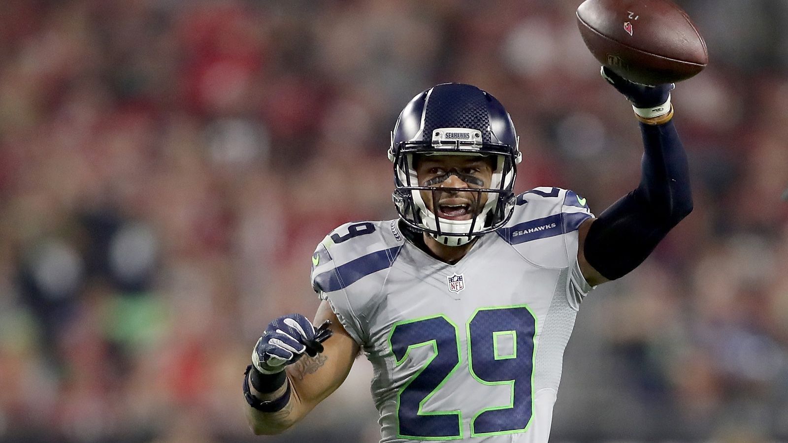 
                <strong>Platz 8: Earl Thomas (Free Safety)</strong><br>
                Neues Team: Baltimore RavensVier Jahre, 55 Millionen Dollar, 32 Millionen Dollar garantiert
              