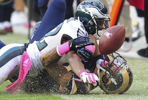 
                <strong>Philadelphia Eagles - St. Louis Rams 34:28</strong><br>
                ... sieht es bei seinen Spielern nicht danach aus. Austin Pettis geht äußerst unsanft zu Boden.
              