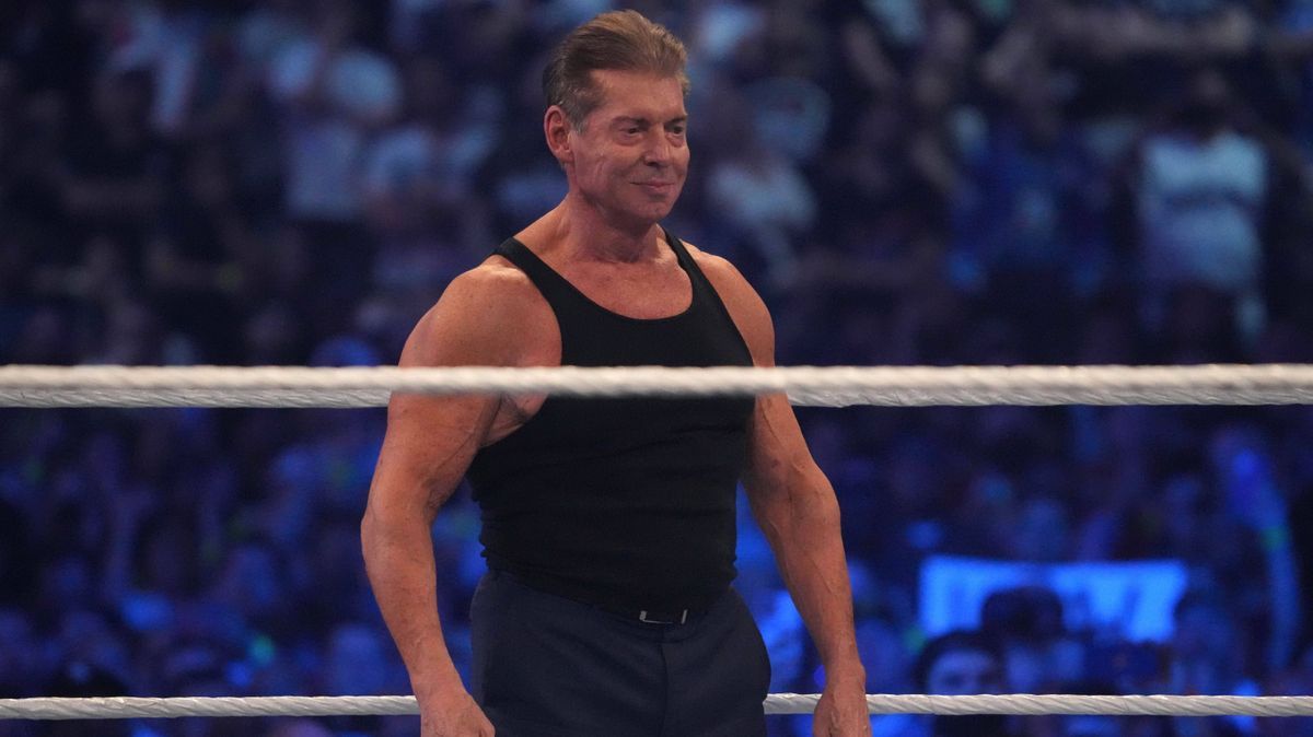 McMahon, WWE, 1600
