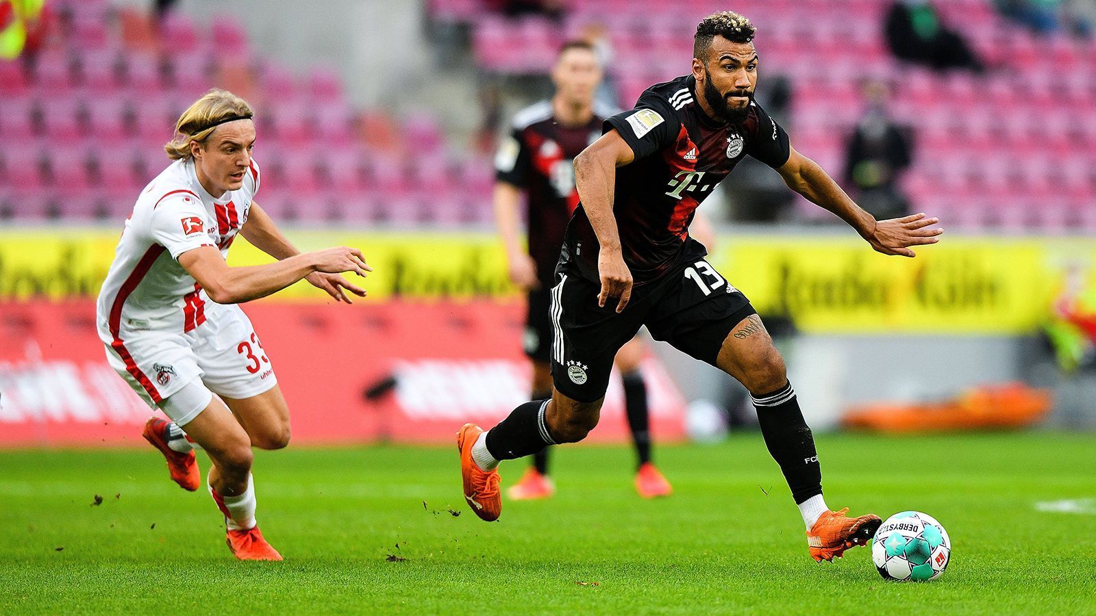 
                <strong>Eric Maxim Choupo-Moting</strong><br>
                Den Lewandowski-Ersatz wird im Wanda Metropolitano Eric Maxim Choupo-Moting geben. Der machte zwar bislang nur im Pokal gegen Fünftligist Düren mit einem Doppelpack sowie der vergebenen Riesenchance auf den Sieg beim 1:1 in der Bundesliga gegen Bremen auf sich aufmerksam, doch Flick wird froh sein, einen Champions-League-erprobten, physisch starken Brecher für den Sturm zur Hand zu haben.
              