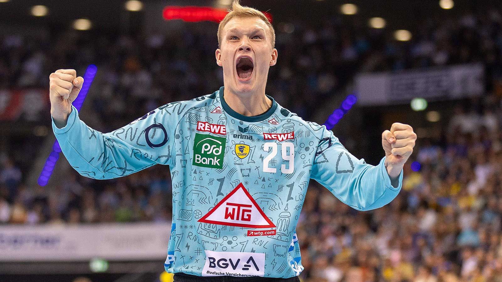 <strong>Späth entscheidet Final Four und hält den Löwen den Pokalsieg fest</strong> <br>Den DHB-Pokal hielt er im Endspiel des Final Four gegen den SC Magdeburg mit drei gehaltenen Elfmetern und zahlreichen starken Paraden fest. Insgesamt steht er in der HBL bei 30,47 Prozent gehaltener Bälle. Obwohl alle in Späth eines der größten Torhüter-Talente Europas und einen kommenden Weltklasse-Keeper sehen, sorgte seine EM-Nominierung für reichlich Ärger.