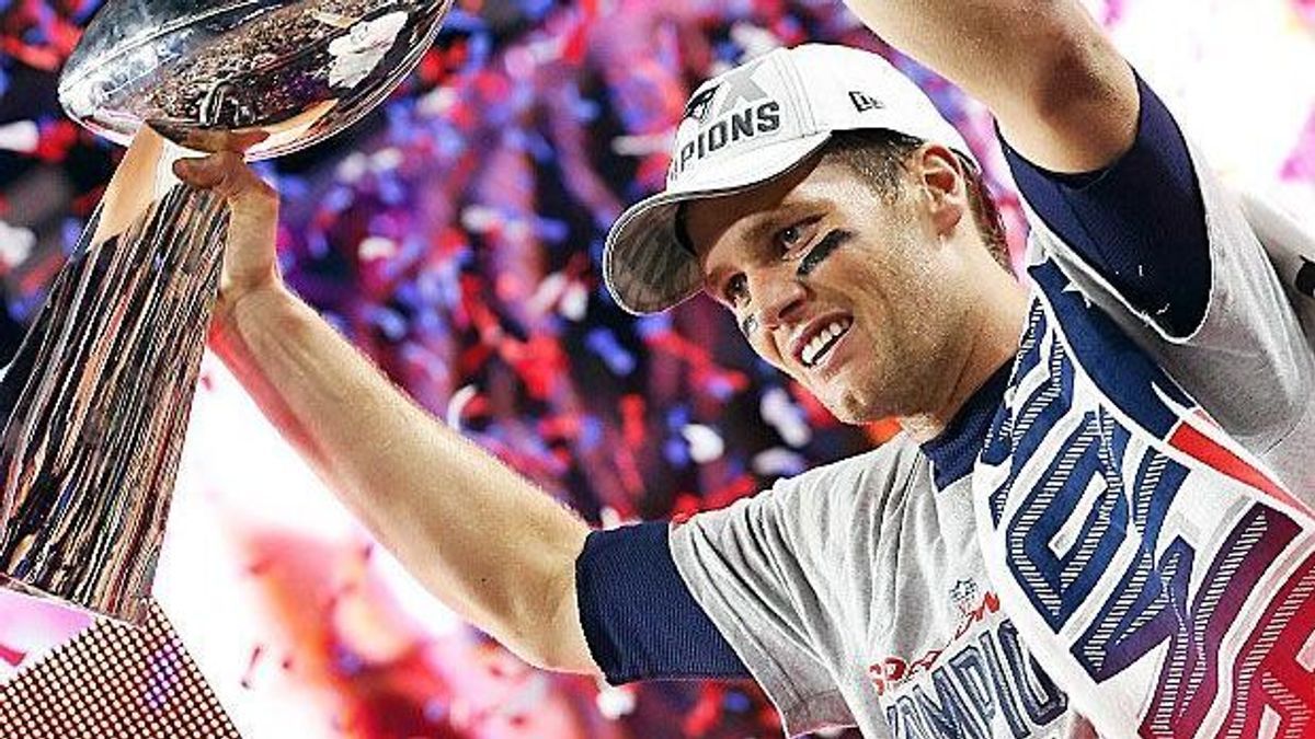 Tom Brady Vince Lombardi Trophy