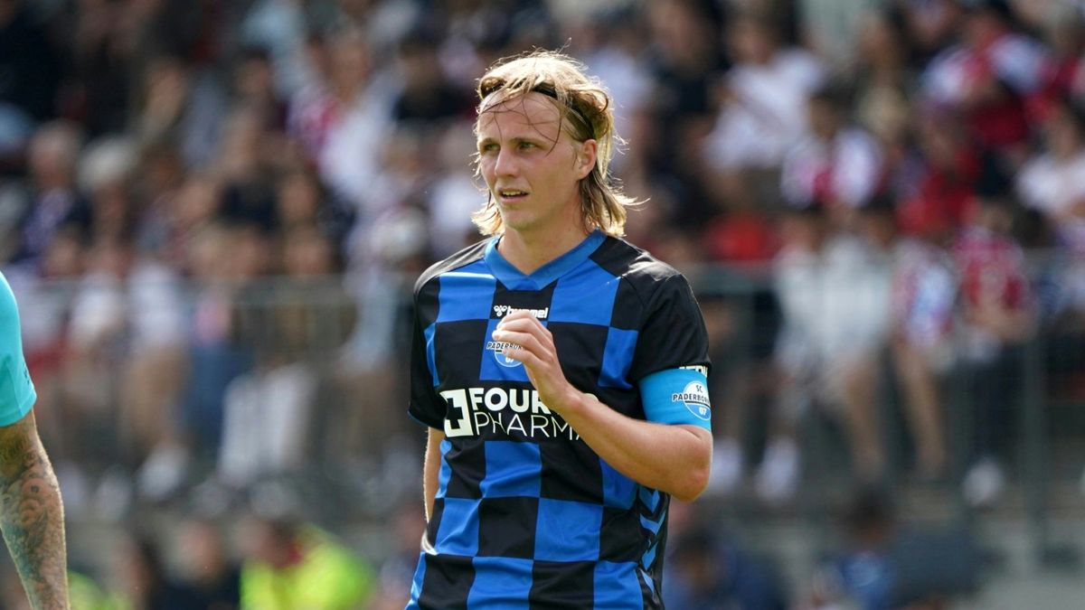 Felix Götze bleibt in Paderborn