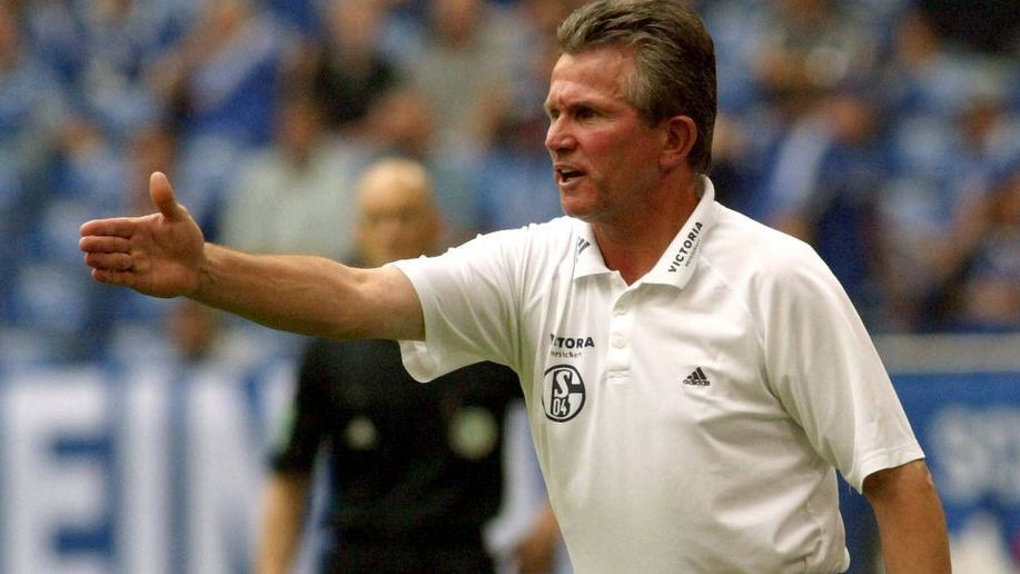 
                <strong>Jupp Heynckes</strong><br>
                25. Juni 2003 - 15. September 2004
              