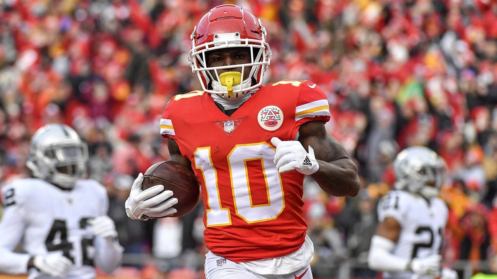 
                <strong>Platz 6: Tyreek Hill (Kansas City Chiefs)</strong><br>
                Madden-Rating: 94
              