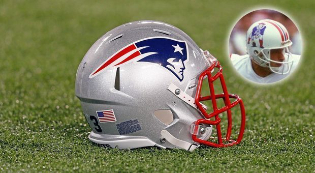
                <strong>New England Patriots - 1993</strong><br>
                New England Patriots - 1993
              