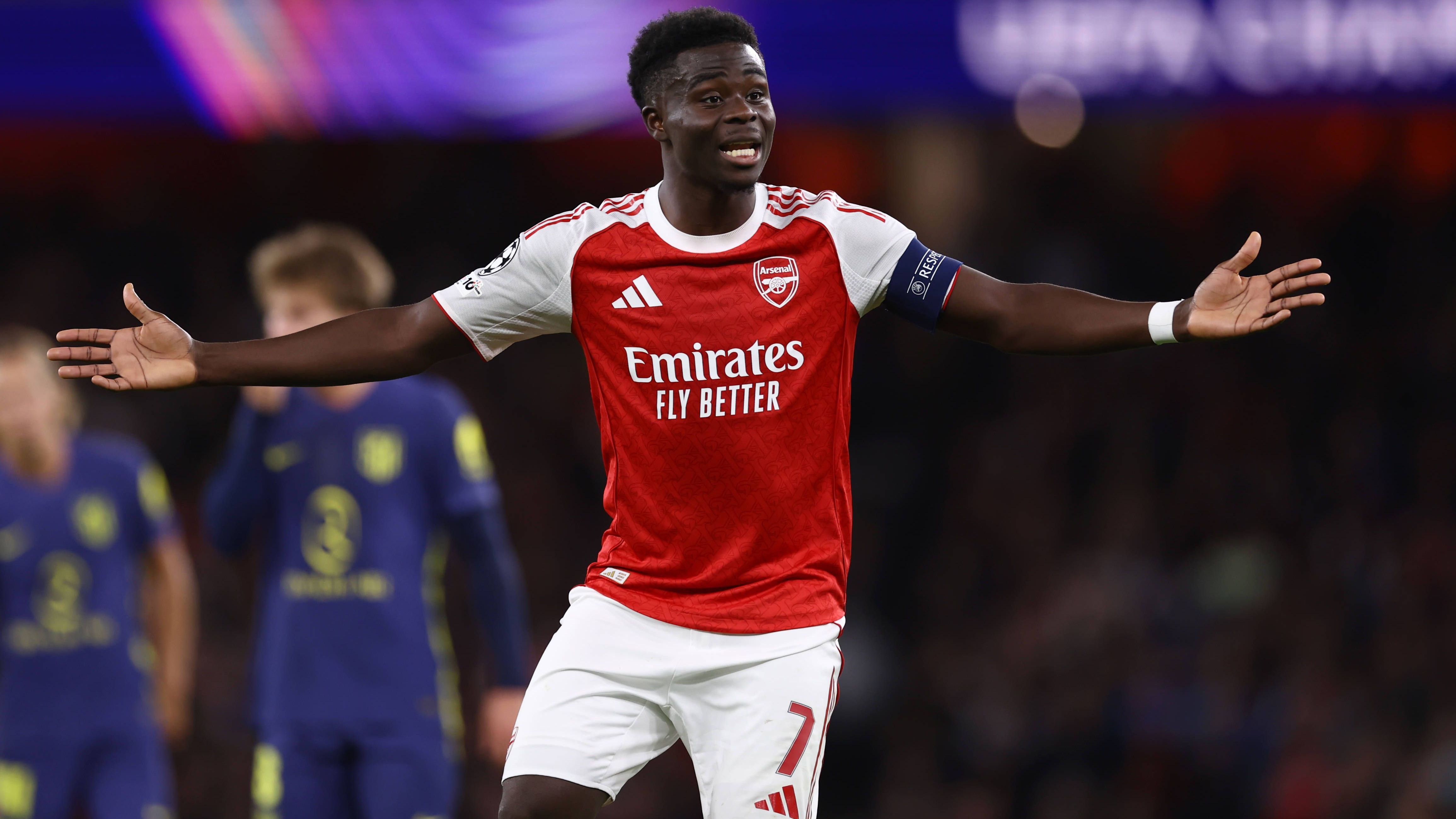 <strong>Bukayo Saka (geboren am 05.09.2001)</strong><br><strong>Verein:</strong> FC Arsenal<br><strong>Marktwert:</strong> 140 Millionen Euro<br><strong>Nationalität:</strong> Englisch