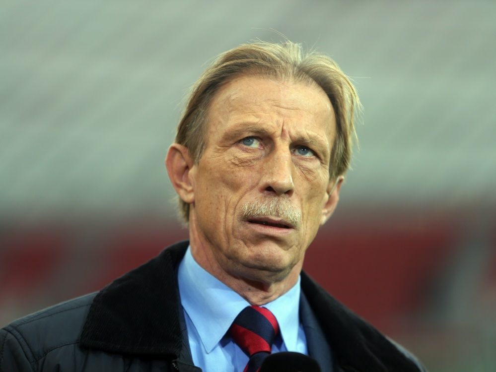 Neuer rumänischer Nationaltrainer: Viele Kandidaten